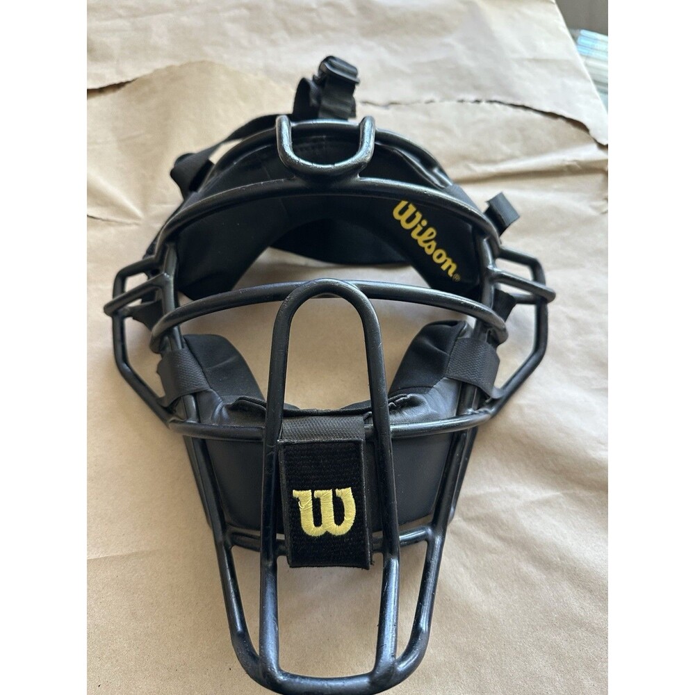 Wilson Catcher Umpire Face Mask Baseball Adjustable